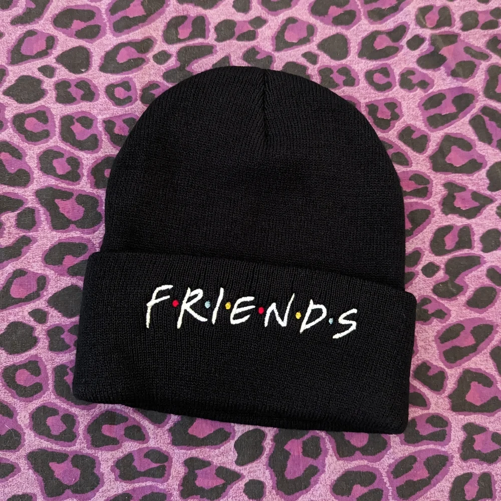 Friends Toque Adult Size - Picture 1 of 4